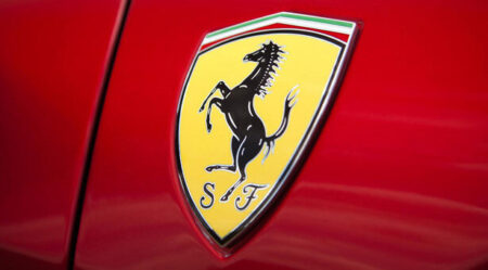 Logo xe Ferrari