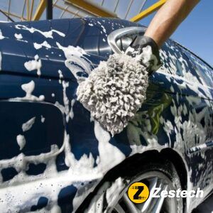 Muốn bền đẹp thì khi rửa xe ô tô tuyệt đối không nên làm những điều này