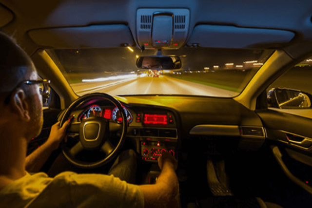 Kỹ năng lái xe ban đêm