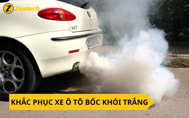 Xe ô tô bốc khói trắng là dấu hiệu gì? Cách khắc phục ra sao?