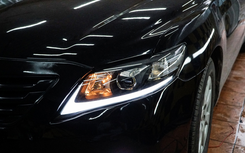 den-bi-led-xe-camry