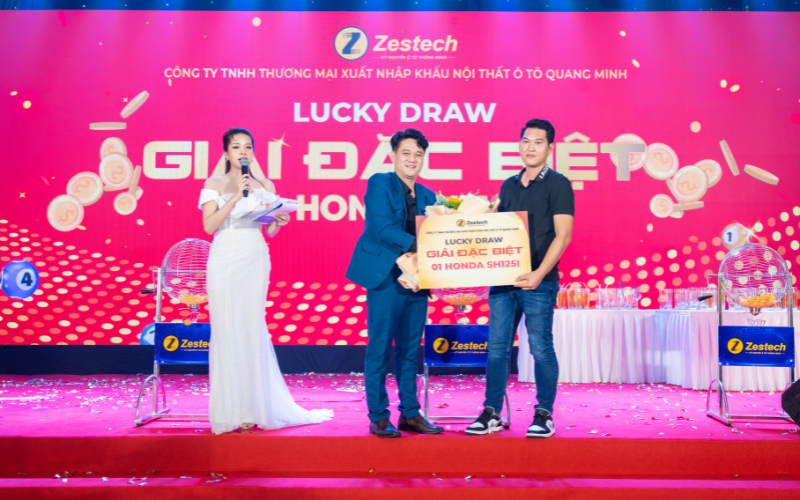 trao xe lucky draw