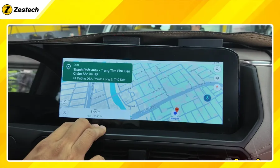 Android Box cho xe Ford Transit 2024–2025 tích hợp đa dạng bản đồ dẫn đường