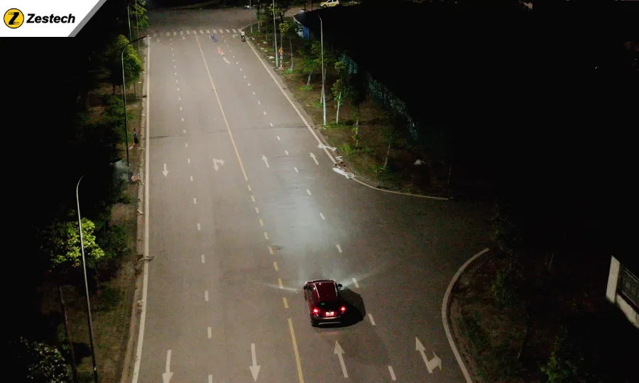 Ưu điểm của đèn bi led HZ 75-2