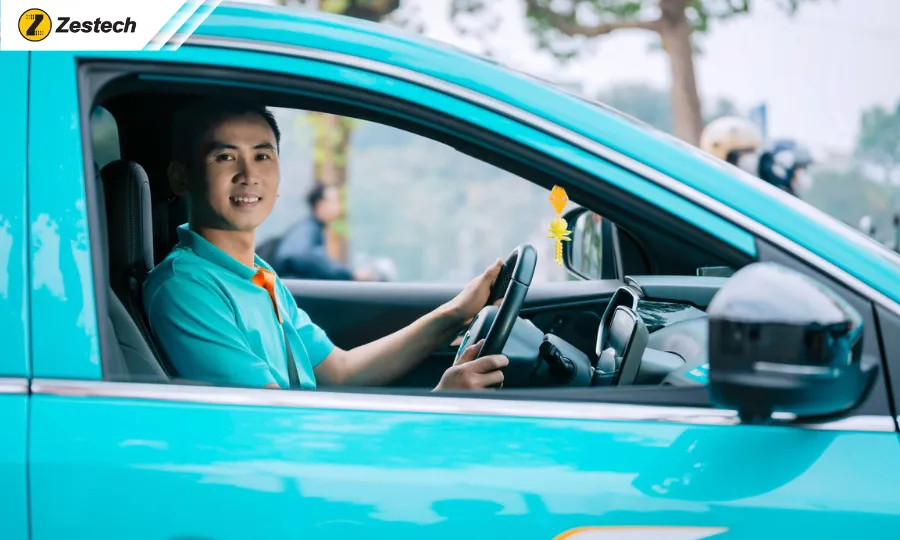 Nhận xe và bắt đầu chạy Xanh SM