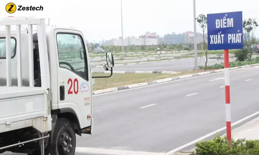 Bằng C đi được xe gì 2025? Có mấy loại bằng C? 4 Học thực hành thi bằng lái xe hạng C