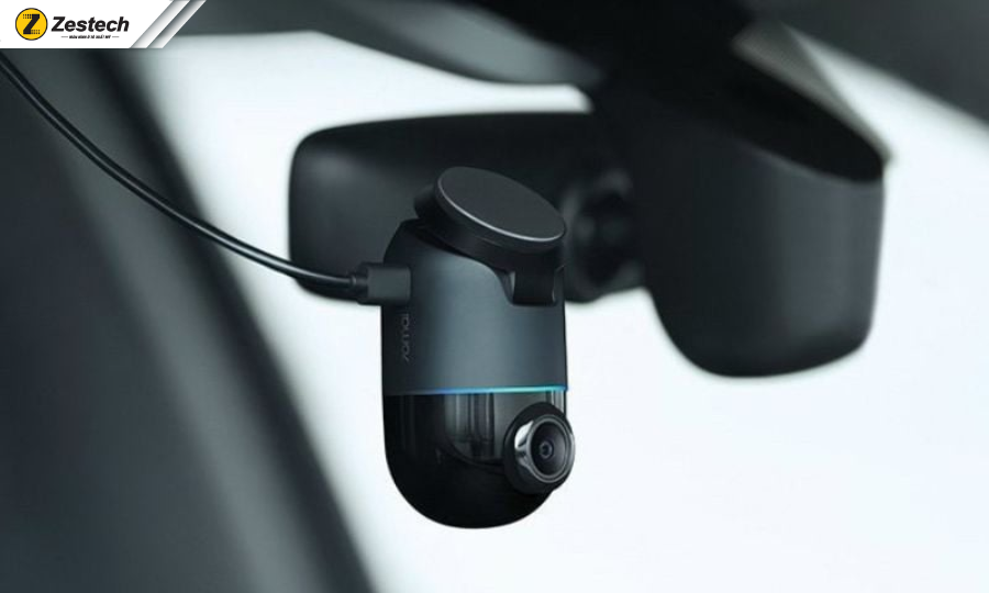 Camera ô tô không dây là gì? Top 5 camera hành trình wifi đáng mua 9 Camera hành trình 70mai Dash Cam Omni có thiết kế xoay 360 độ