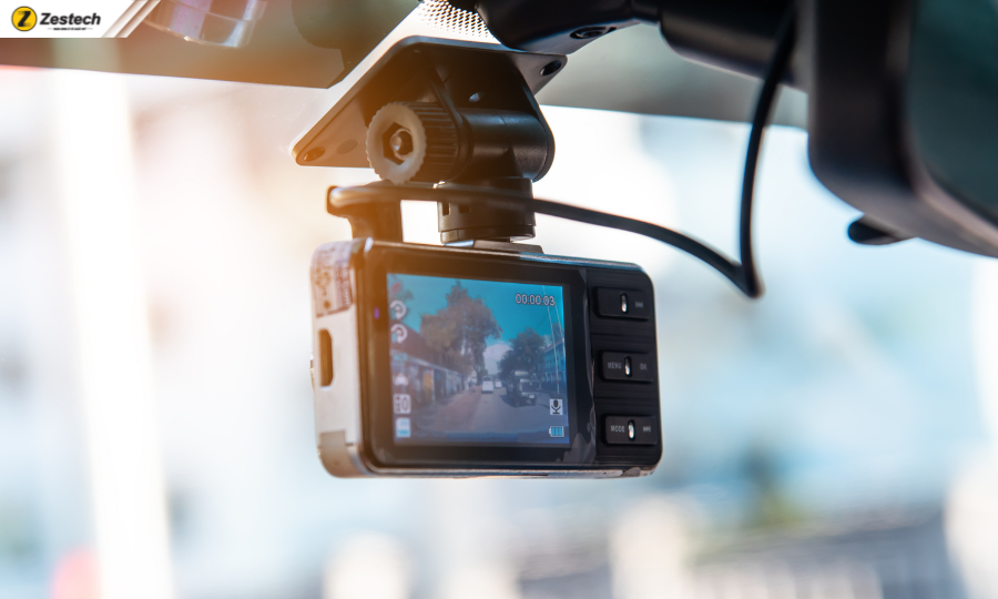Camera hành trình ô tô ghi hình phía trước