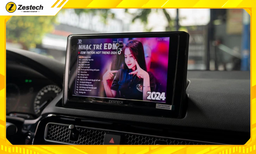 Màn hình Android ô tô cho Honda Civic sở hữu kho giải trí không giới hạn